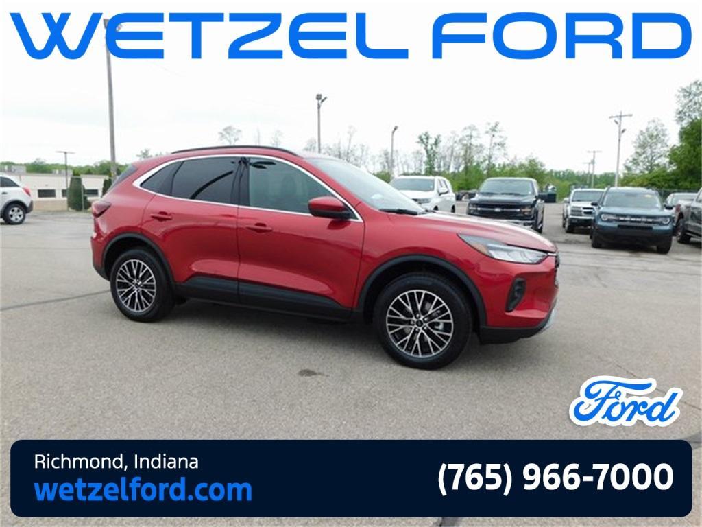 new 2025 Ford Escape car, priced at $35,800