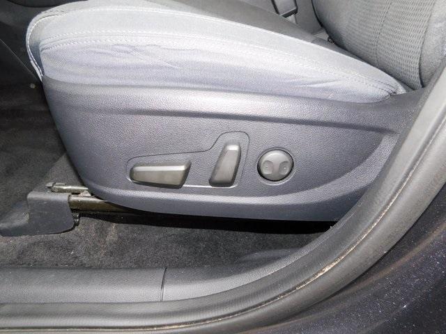 used 2020 Hyundai Santa Fe car, priced at $14,990