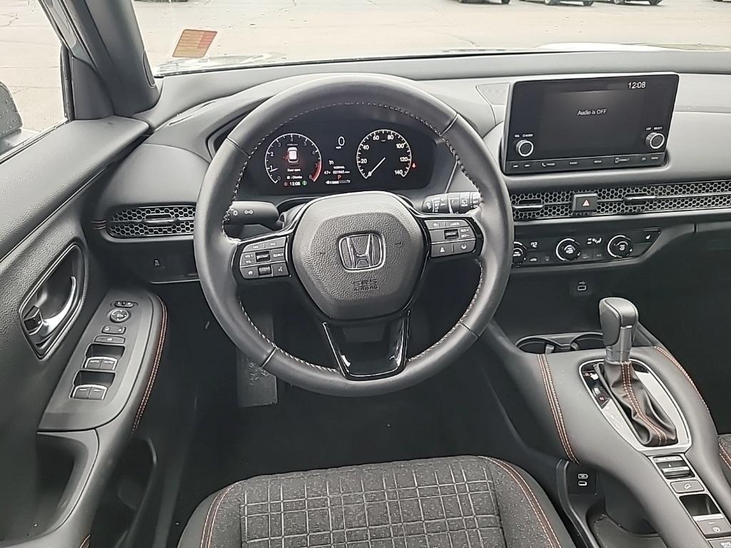 used 2025 Honda HR-V car, priced at $28,990