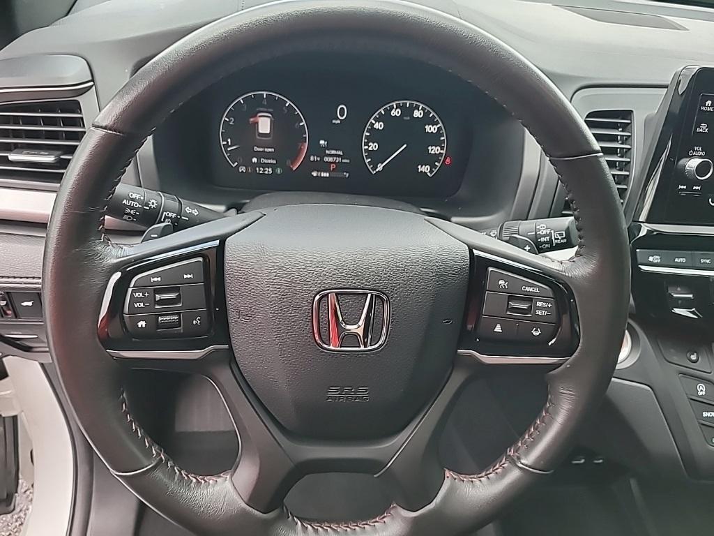 used 2025 Honda Odyssey car, priced at $43,250