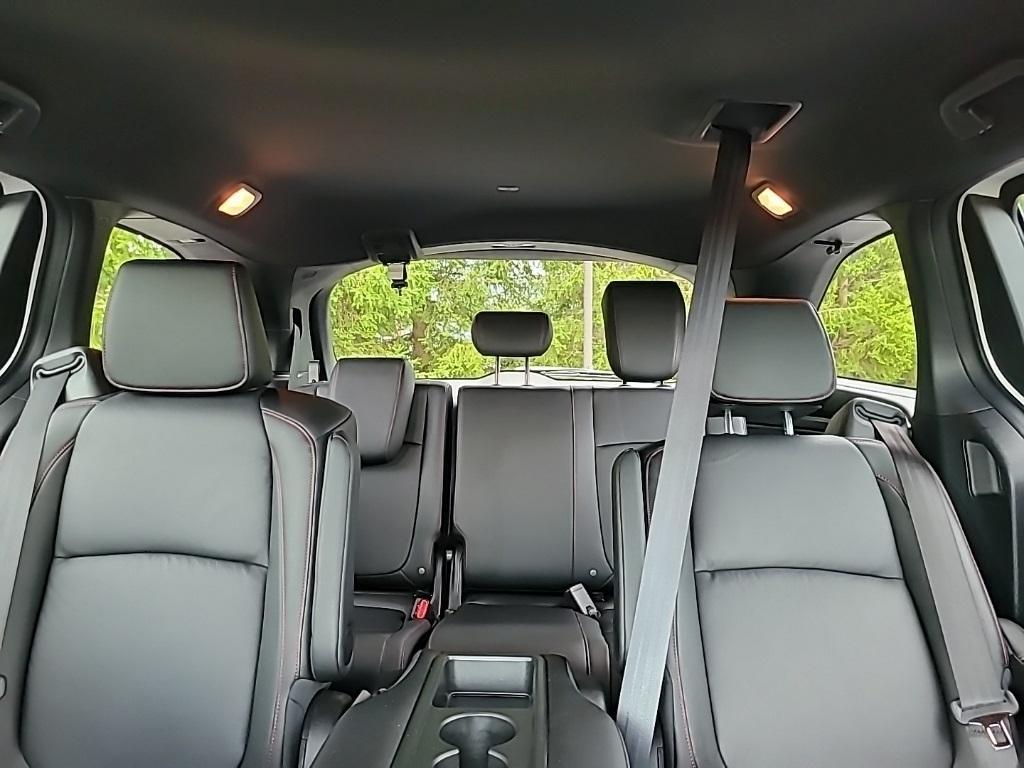 used 2025 Honda Odyssey car, priced at $43,250