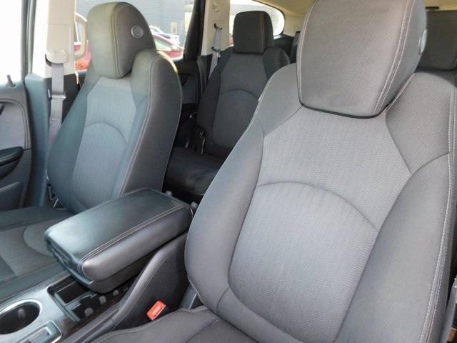 used 2015 Chevrolet Traverse car, priced at $9,990