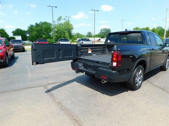new 2025 Honda Ridgeline car, priced at $44,118