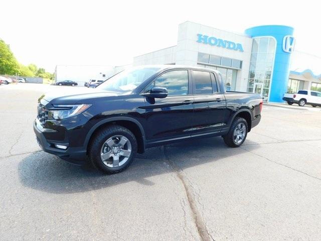 new 2025 Honda Ridgeline car, priced at $44,118