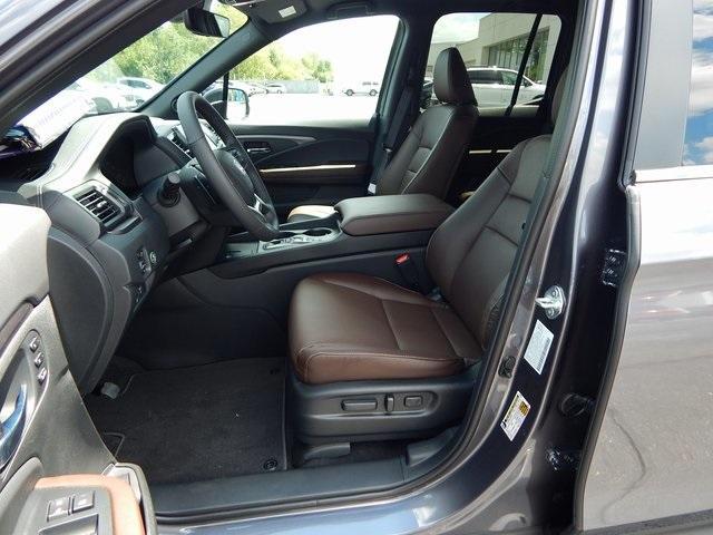 new 2024 Honda Ridgeline car, priced at $41,975