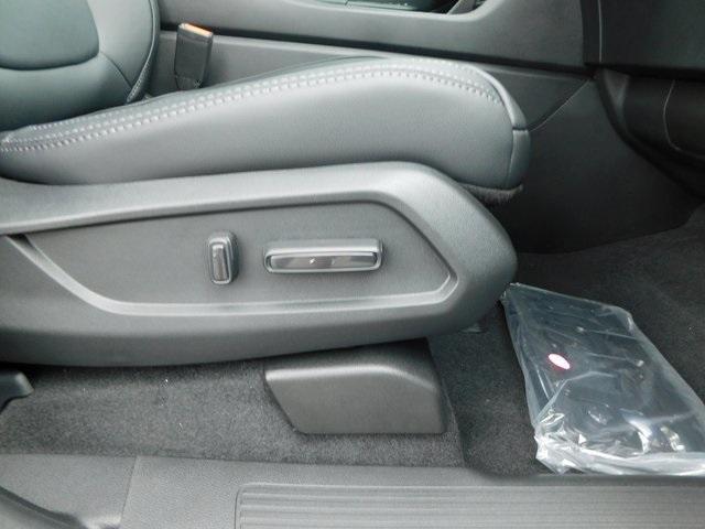 new 2025 Honda Pilot car, priced at $49,650