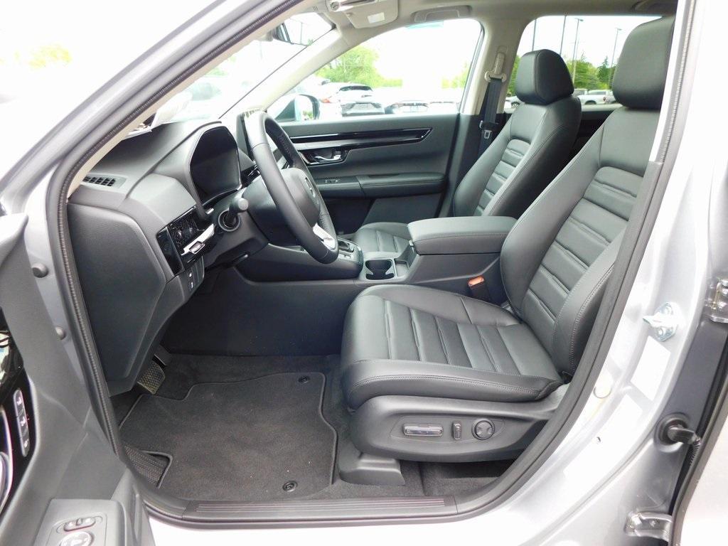 new 2025 Honda CR-V car, priced at $37,895