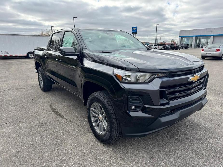 new 2024 Chevrolet Colorado car, priced at $40,575