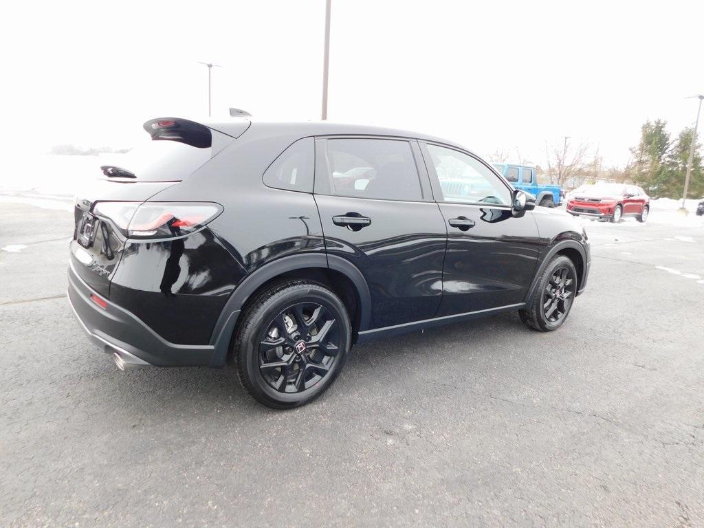 new 2025 Honda HR-V car, priced at $30,350