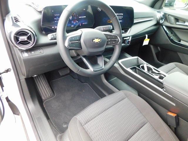 new 2025 Chevrolet Equinox car, priced at $30,294