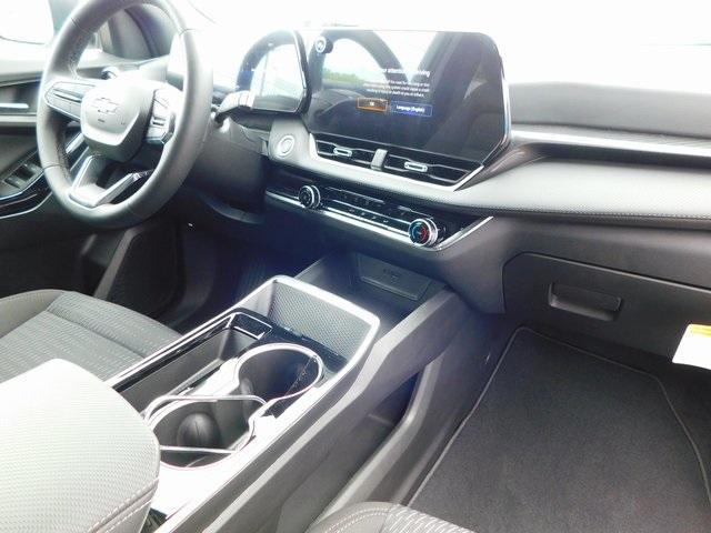 new 2025 Chevrolet Equinox car, priced at $30,294