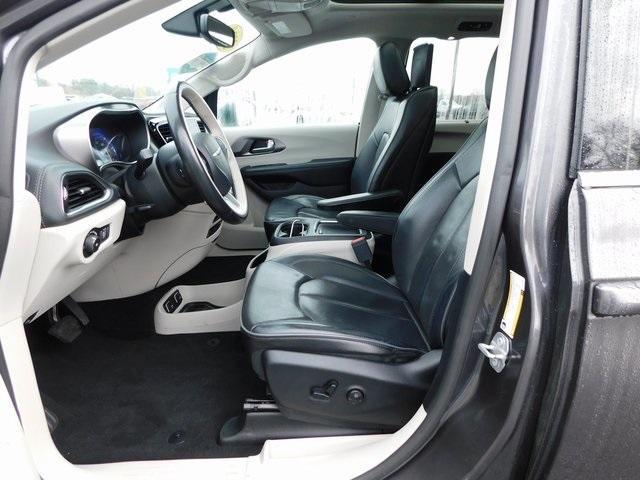 used 2019 Chrysler Pacifica car, priced at $22,811