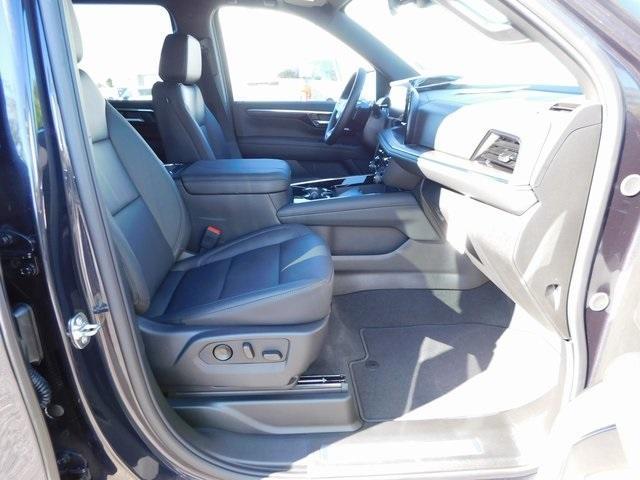 new 2026 Chevrolet Suburban car, priced at $76,604