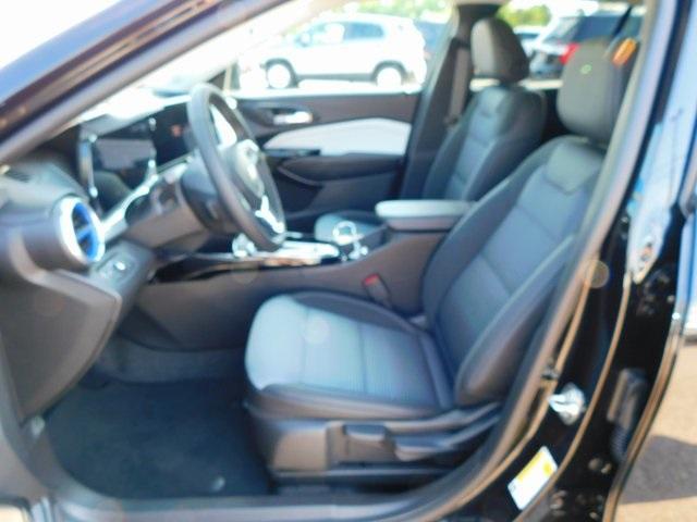 new 2025 Chevrolet Trax car, priced at $25,485