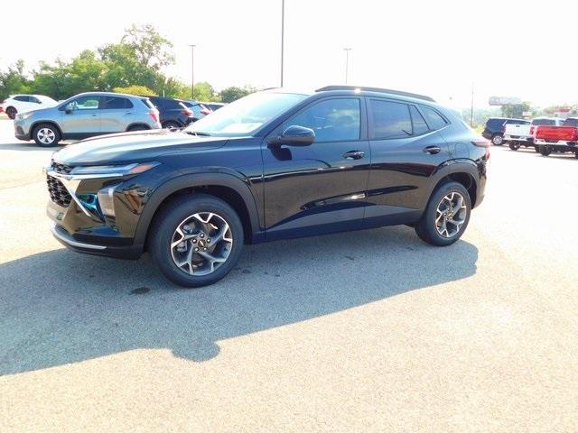 new 2025 Chevrolet Trax car, priced at $25,485