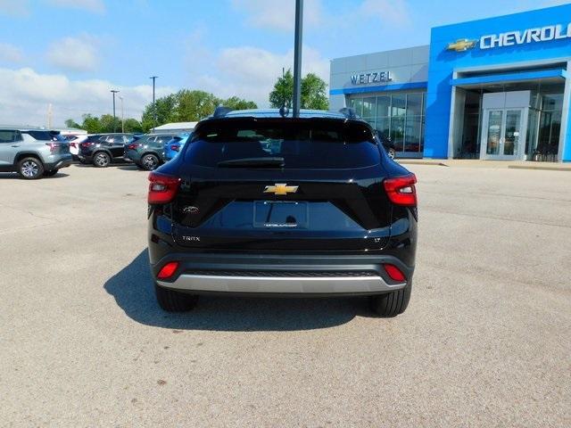 new 2025 Chevrolet Trax car, priced at $25,485