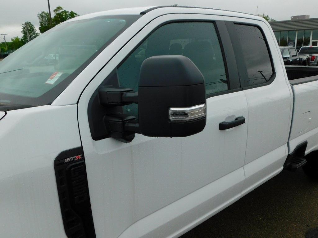 new 2025 Ford F-250 car, priced at $57,255