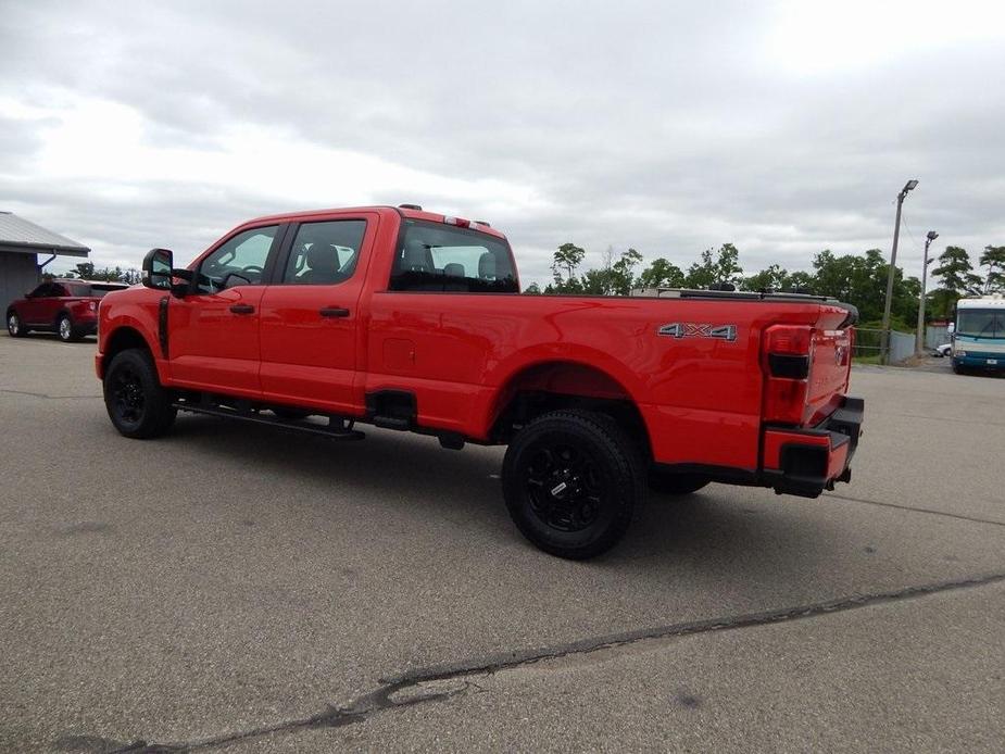 new 2024 Ford F-250 car, priced at $54,904