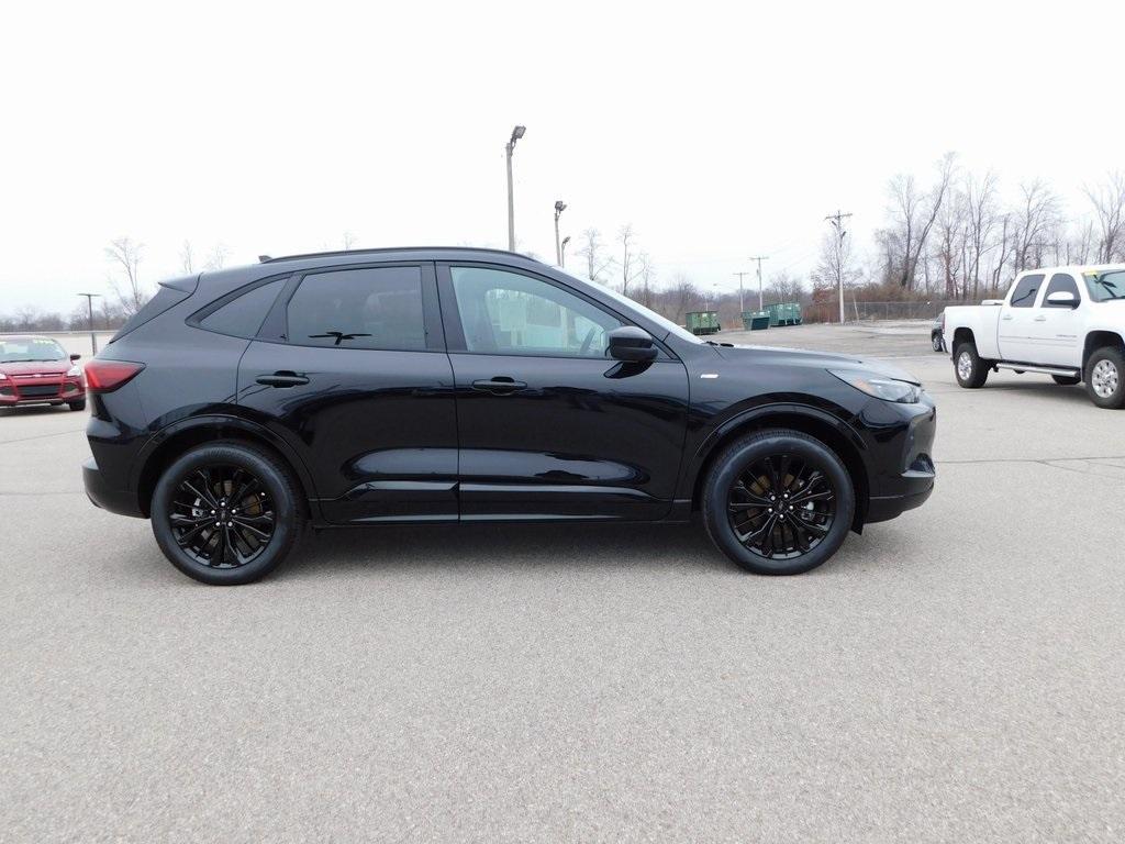 new 2025 Ford Escape car, priced at $38,749