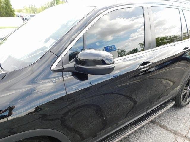 used 2022 Honda Pilot car, priced at $28,999