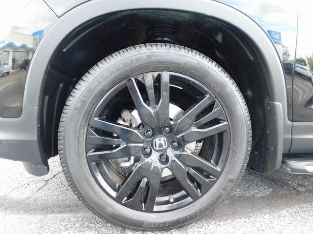 used 2022 Honda Pilot car, priced at $28,999