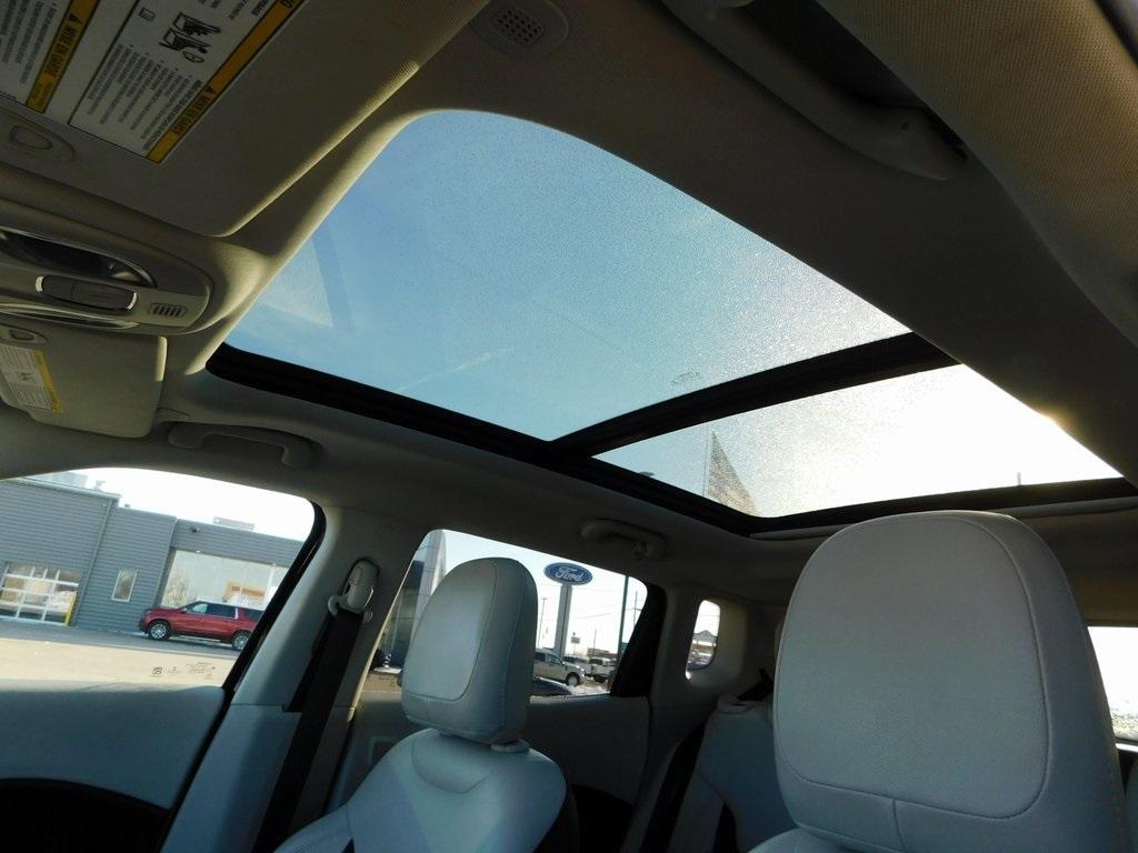 used 2021 Jeep Compass car, priced at $15,990