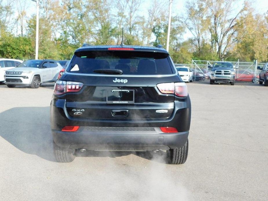 new 2024 Jeep Compass car, priced at $25,995