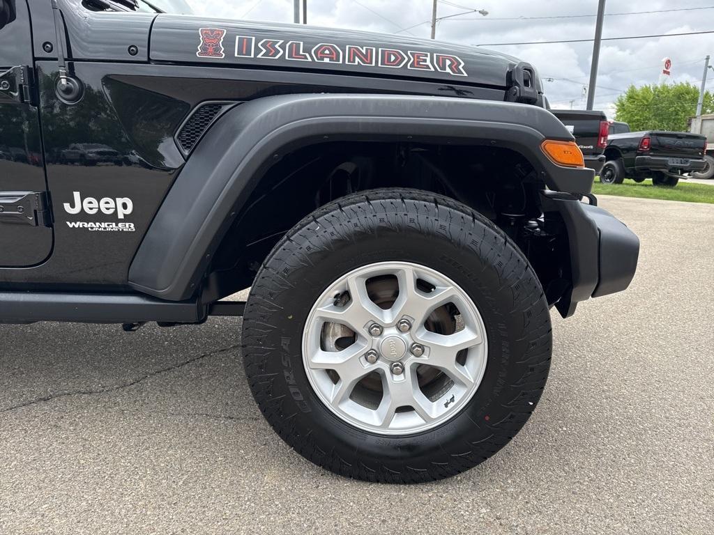 used 2021 Jeep Wrangler Unlimited car, priced at $28,275