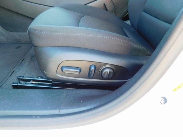 used 2024 Chevrolet Malibu car, priced at $19,999