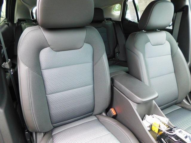 new 2025 Chevrolet Trax car, priced at $26,010