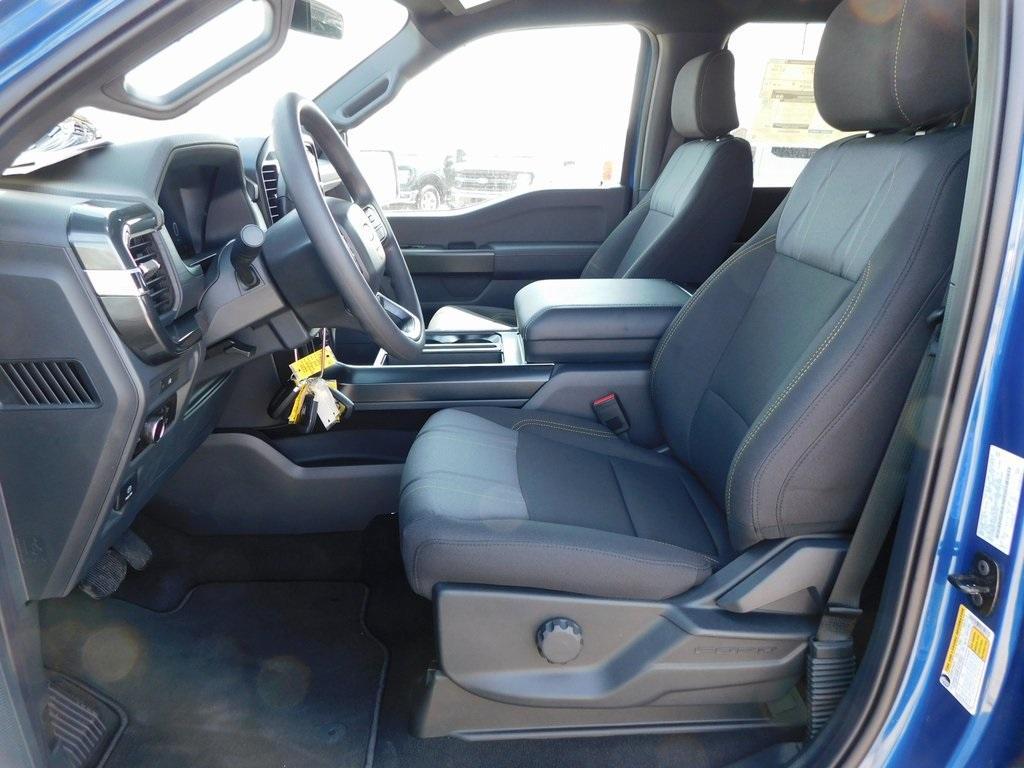 new 2025 Ford F-150 car, priced at $47,322