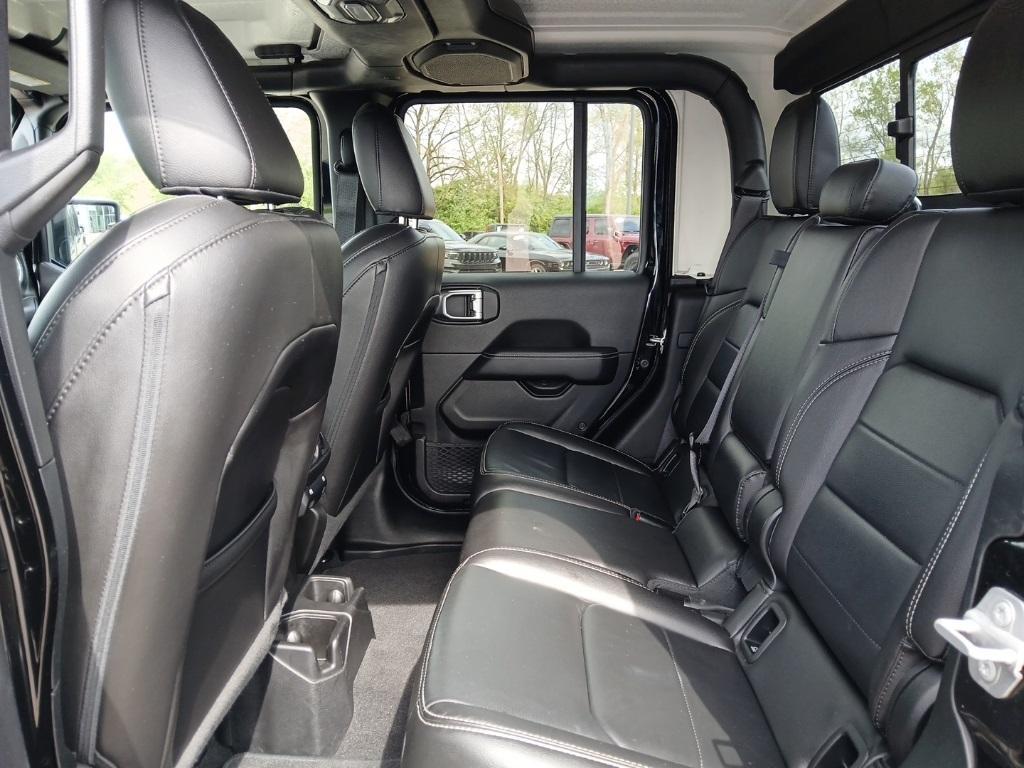 used 2021 Jeep Gladiator car, priced at $28,775