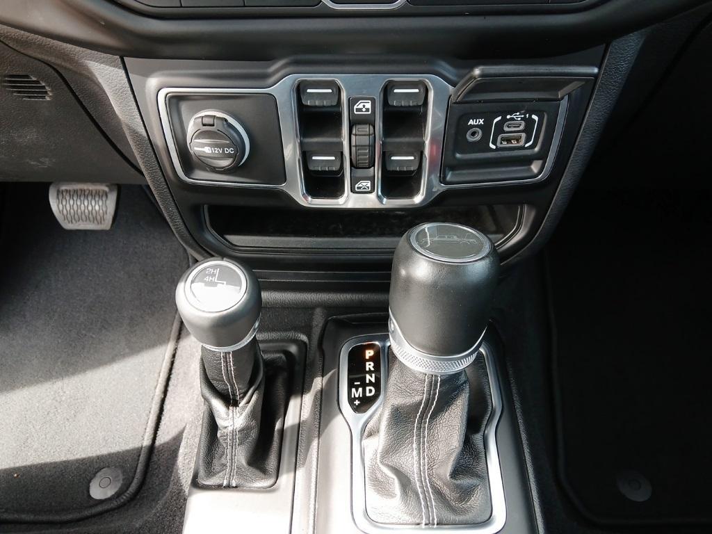 used 2021 Jeep Gladiator car, priced at $28,775