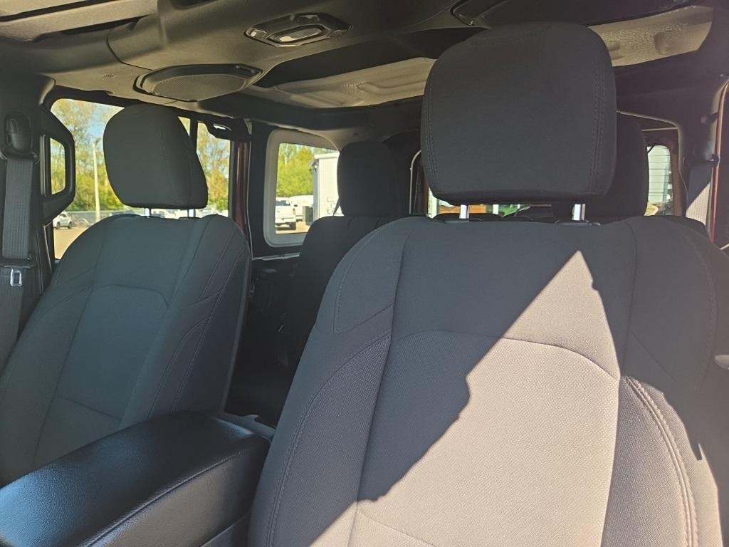 used 2022 Jeep Wrangler Unlimited car, priced at $29,900