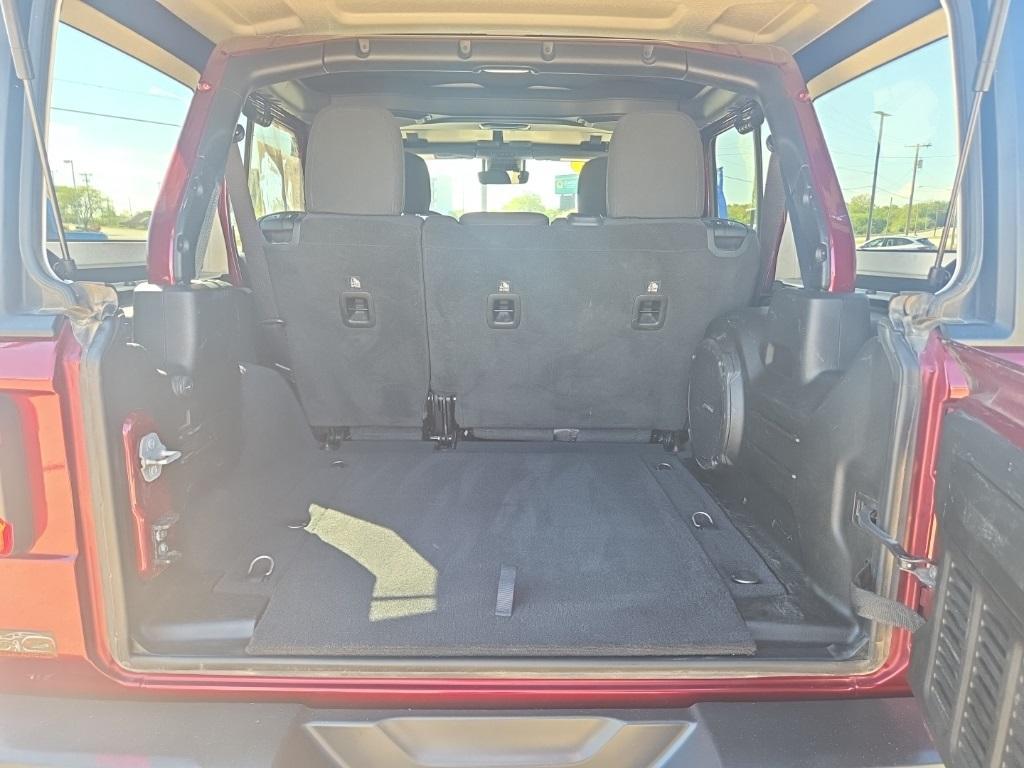 used 2022 Jeep Wrangler Unlimited car, priced at $29,900