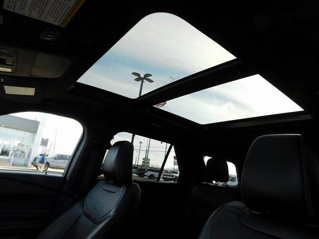 used 2022 Ford Explorer car, priced at $35,990