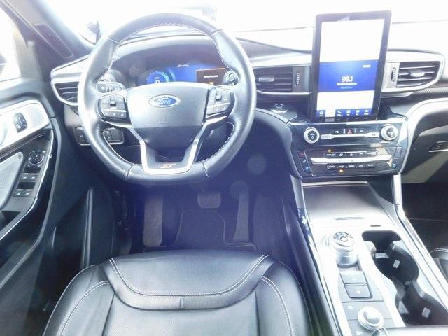 used 2022 Ford Explorer car, priced at $35,990