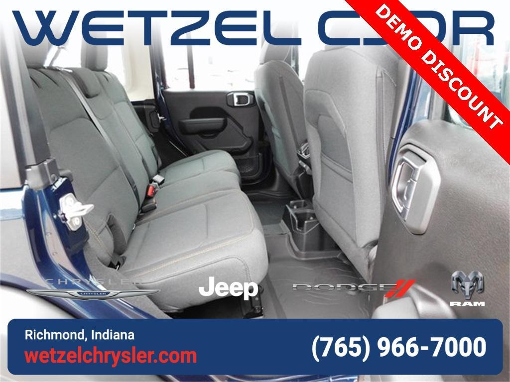 new 2025 Jeep Wrangler car, priced at $41,495