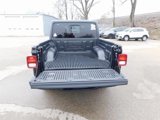 used 2022 Jeep Gladiator car, priced at $30,488