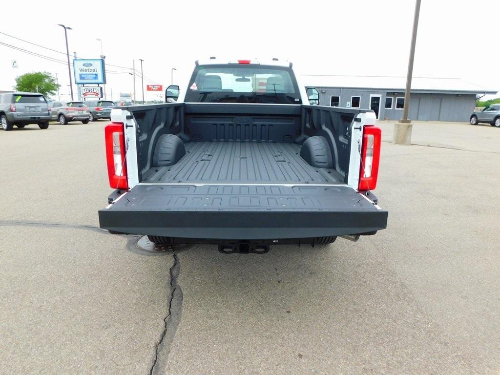 new 2025 Ford F-250 car, priced at $48,230