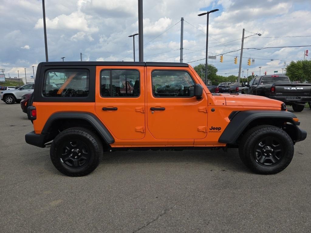 new 2025 Jeep Wrangler car, priced at $38,745