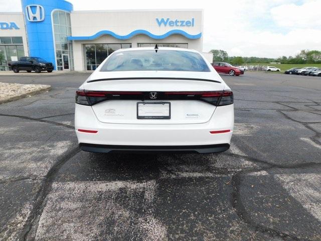 new 2025 Honda Accord Hybrid car, priced at $35,260