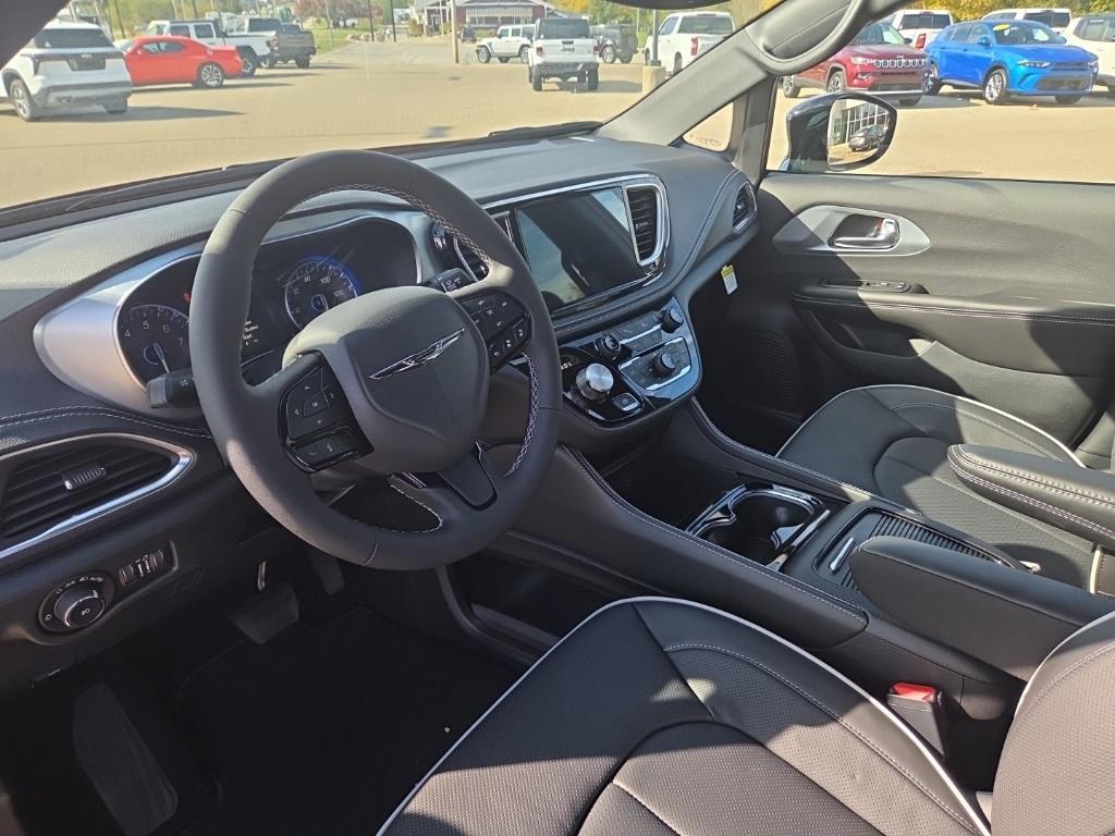 new 2026 Chrysler Pacifica car, priced at $45,254