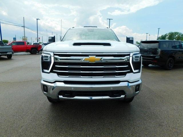 new 2025 Chevrolet Silverado 3500 car, priced at $73,560