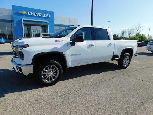 new 2025 Chevrolet Silverado 3500 car, priced at $73,560