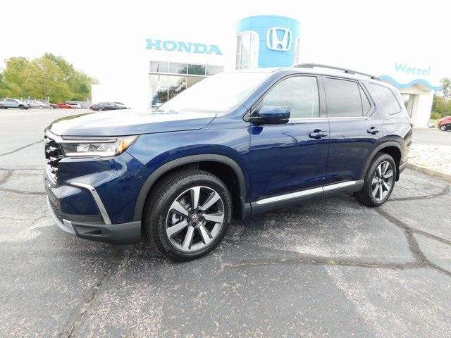 new 2025 Honda Pilot car, priced at $50,995