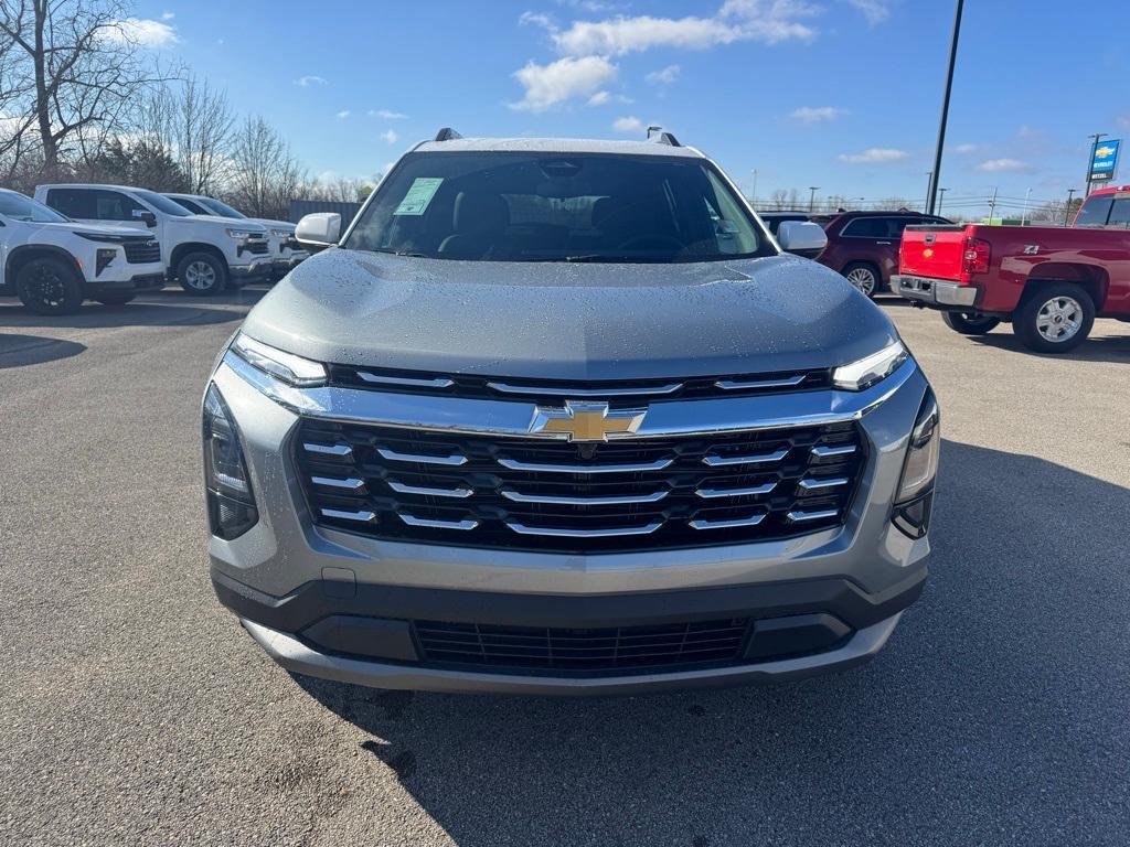 new 2025 Chevrolet Equinox car, priced at $32,680