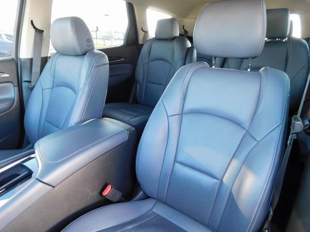 used 2021 Buick Enclave car, priced at $23,000