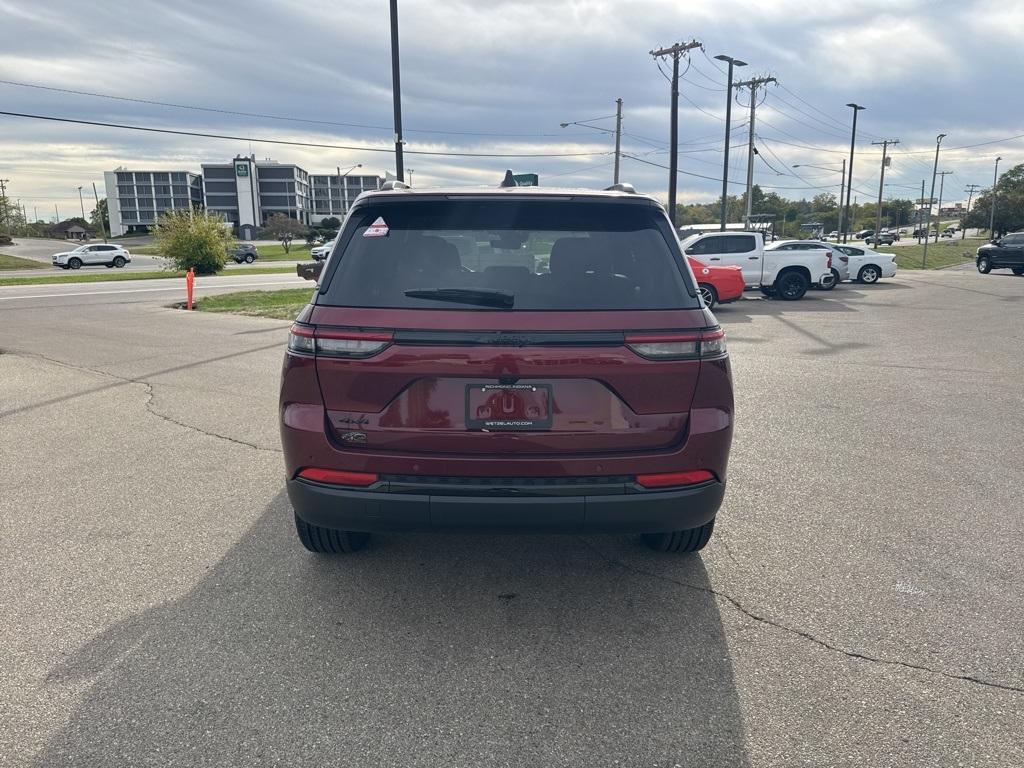 new 2025 Jeep Grand Cherokee car, priced at $46,125
