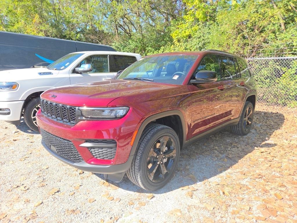 new 2025 Jeep Grand Cherokee car, priced at $48,375